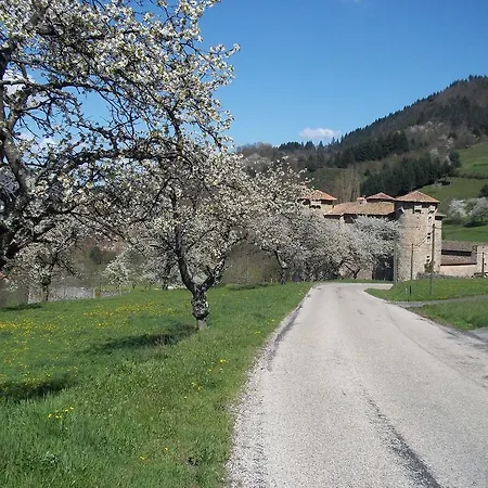 Ardeche Accons